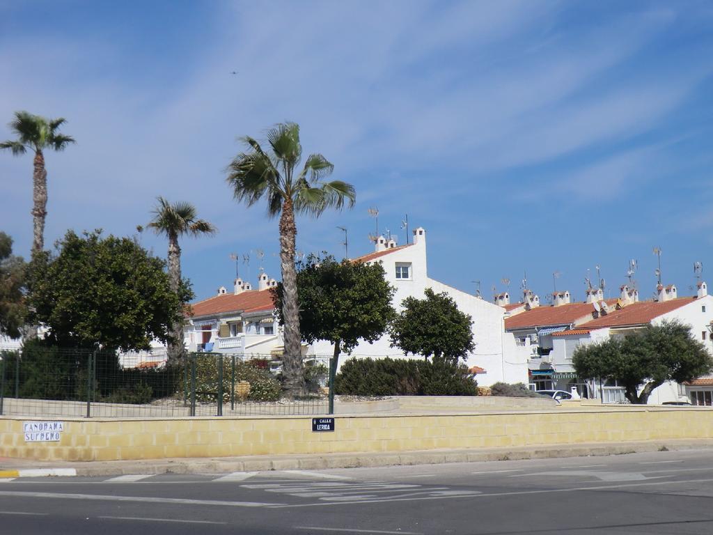 Willa Casa En La Costa Torrevieja Zewnętrze zdjęcie
